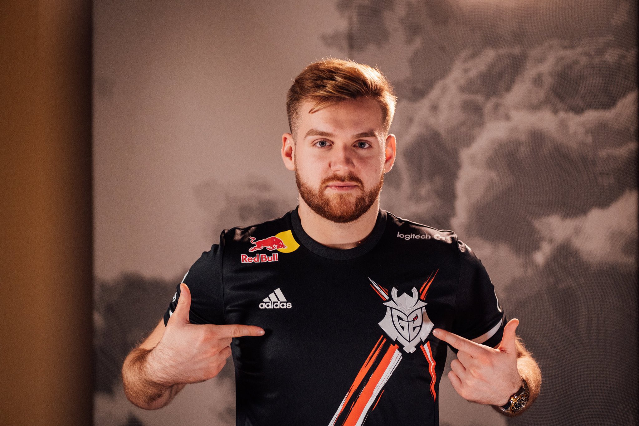 LCK官方发布2022年观众收视数据：夏决观看人数60%是中国人